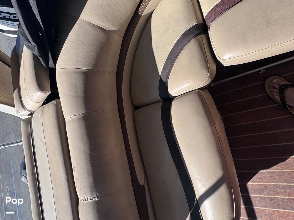 Slide: The Image of Crest Classic 250L Upper Sun Deck 2016 - 15111759