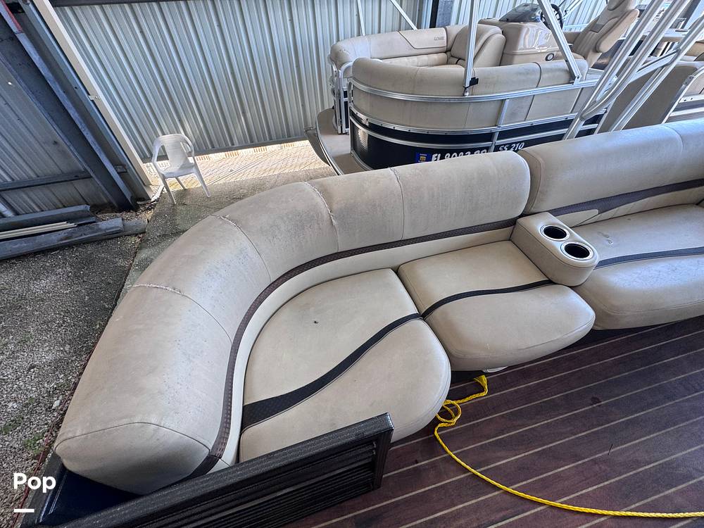 Slide: The Image of Crest Classic 250L Upper Sun Deck 2016 - 15111752
