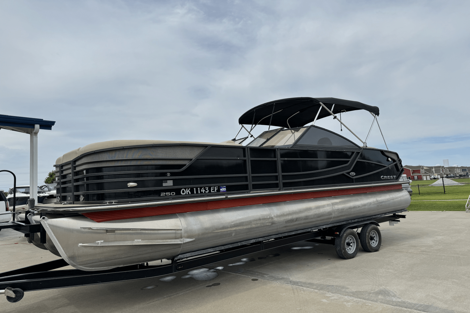 Slide: The Image of Crest CONTINENTAL 250 L 2017 - 17