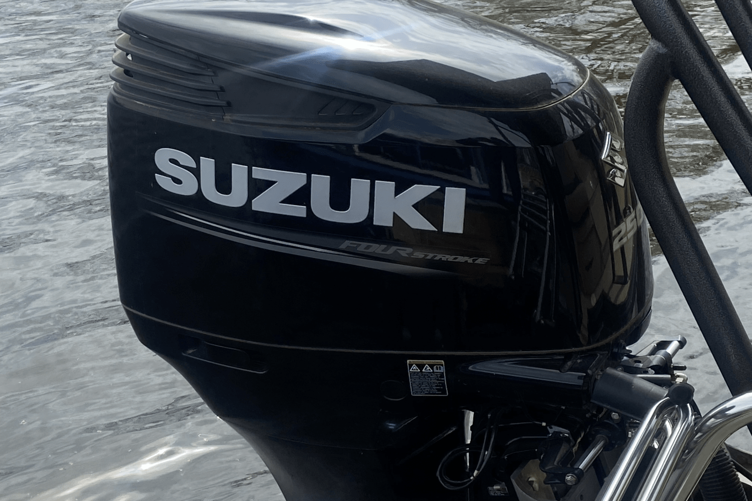 Slide: The Image of Crest CONTINENTAL 250 L 2017 - 19