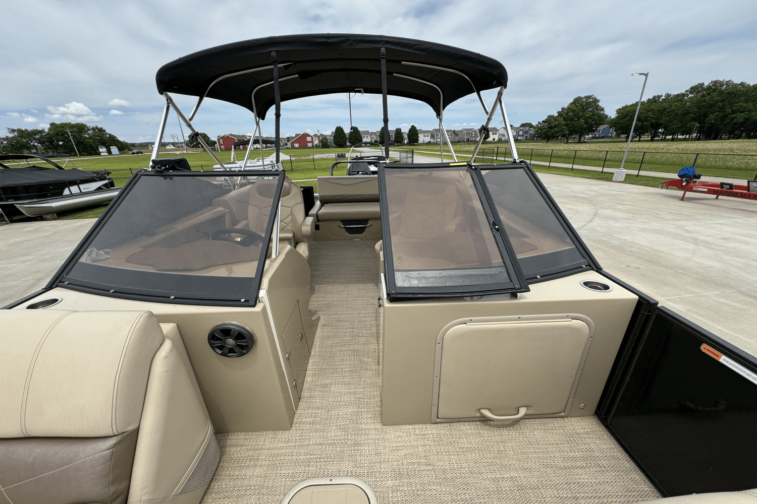 Slide: The Image of Crest CONTINENTAL 250 L 2017 - 4