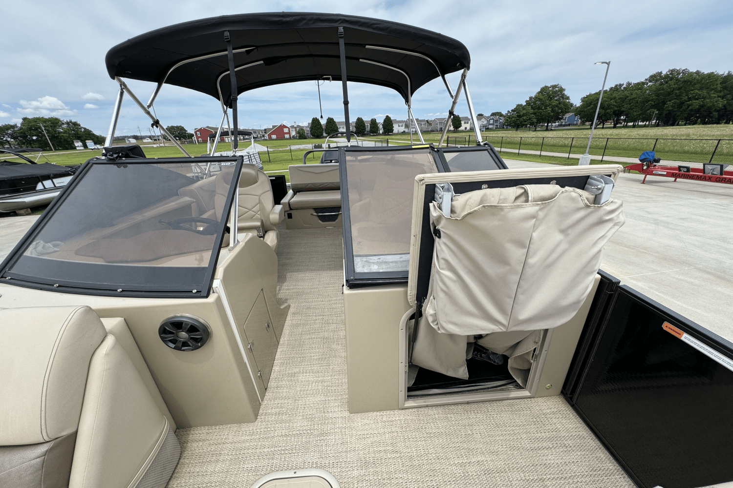 Slide: The Image of Crest CONTINENTAL 250 L 2017 - 5