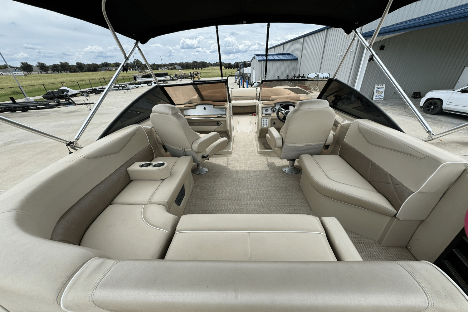 Slide: The Image of Crest CONTINENTAL 250 L 2017 - 8