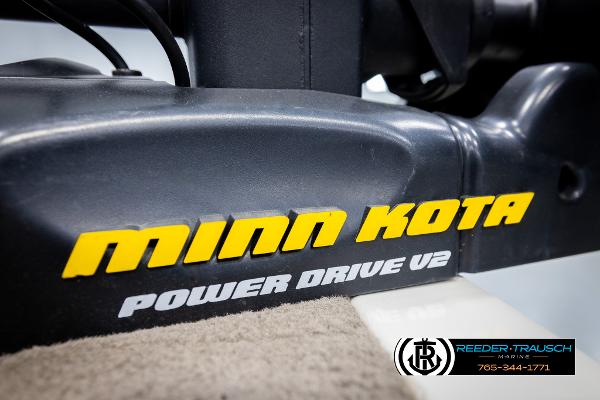 Slide: The Image of Minn Kota Power Drive V2 on 2005 Crestliner 1750 Fishhawk boat. - 39