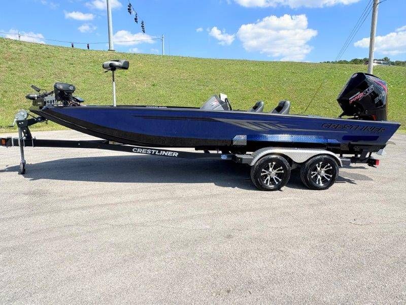 Slide: The Image of Crestliner PT20 2020 - 3