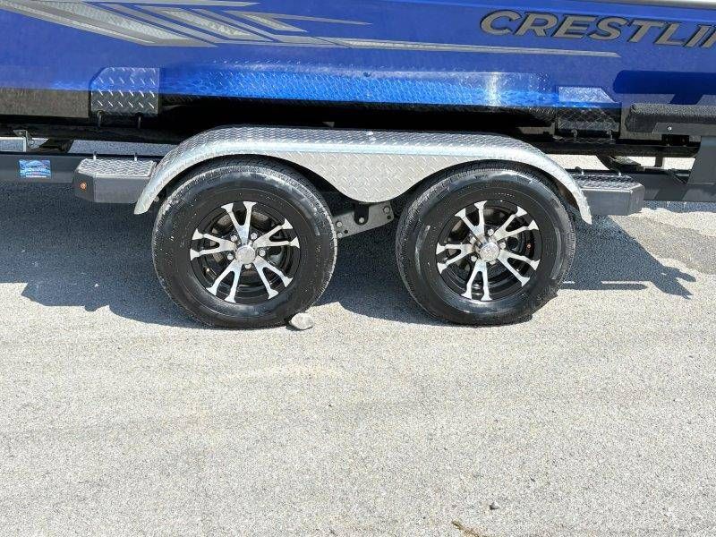 Slide: The Image of Crestliner PT20 2020 - 4