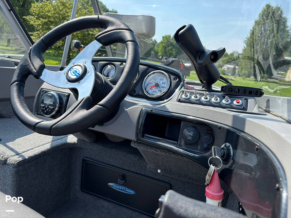 Slide: The Image of Crestliner Raptor 1850 2015 - 15806902