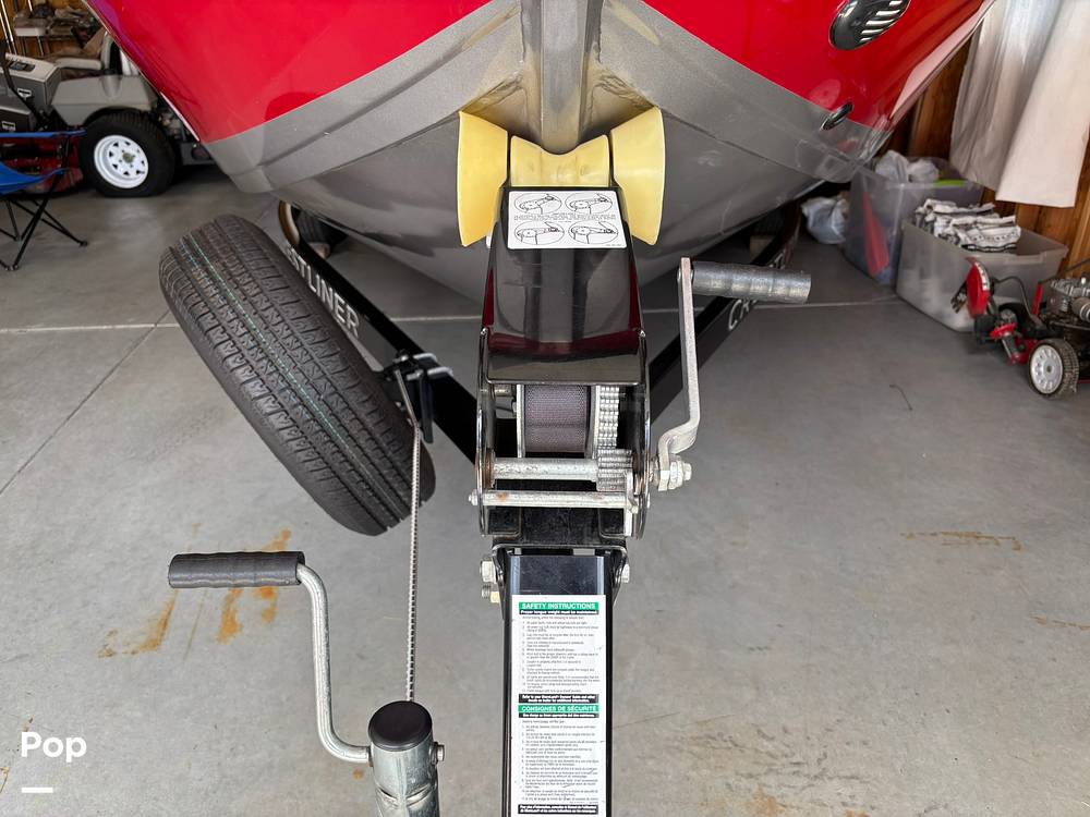 Slide: The Image of Crestliner Raptor 1850 2015 - 15806910