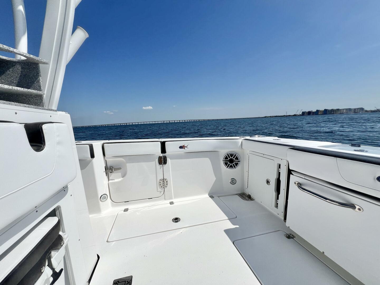 Slide: The Image of Crevalle 33 CSF 2022 - 5592629