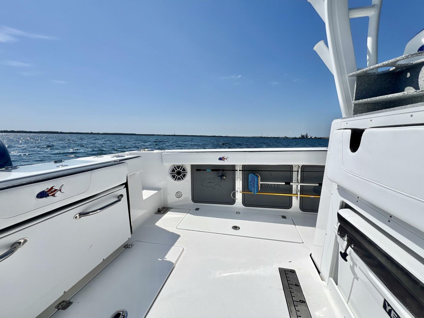 Slide: The Image of Crevalle 33 CSF 2022 - 5592632