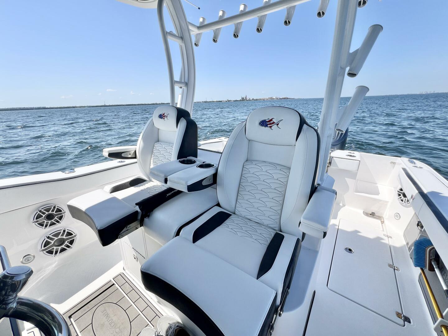 Slide: The Image of Crevalle 33 CSF 2022 - 5592658