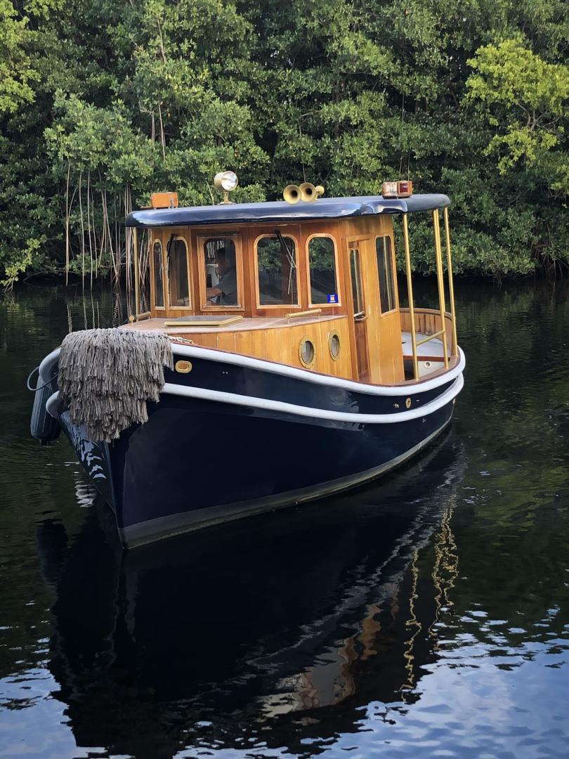 Slide: The Image of Crosby Tug 1992 - 3567268