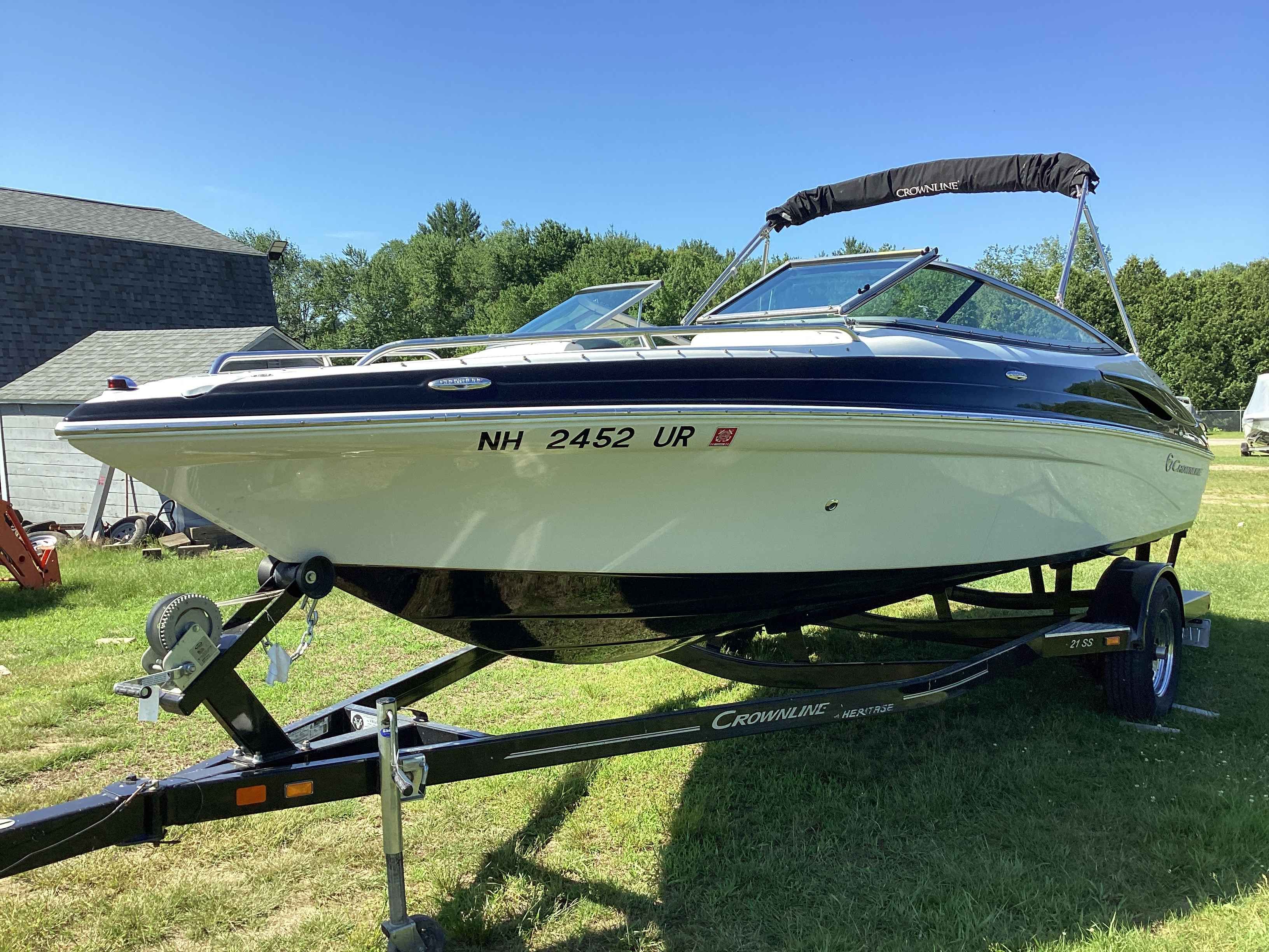 Slide: The Image of Crownline 21 SS 2013 - 4