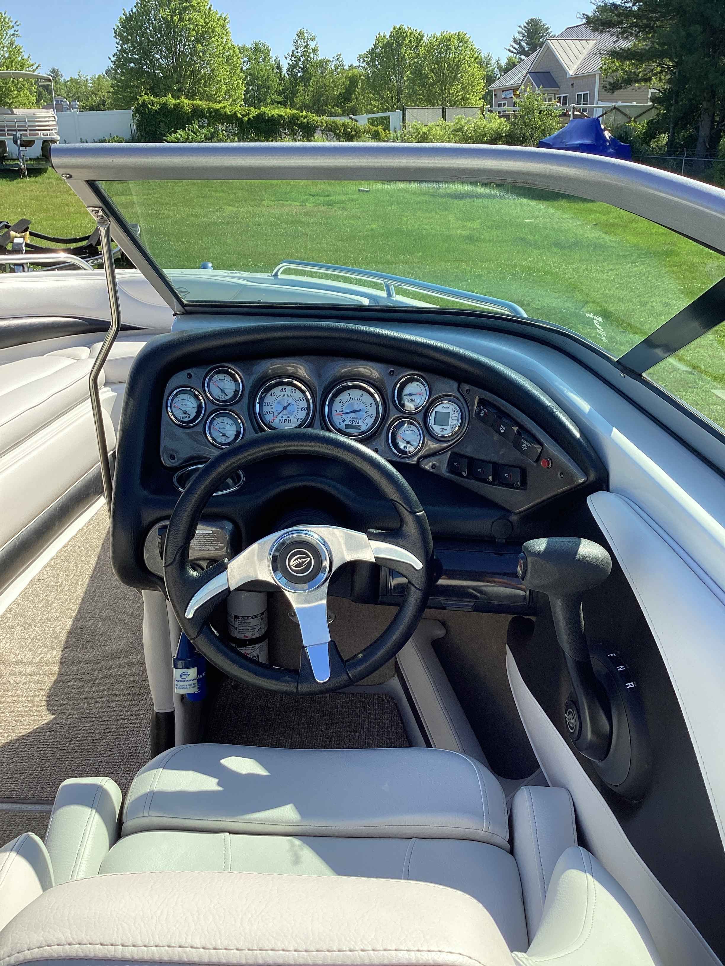 Slide: The Image of Crownline 21 SS 2013 - 6