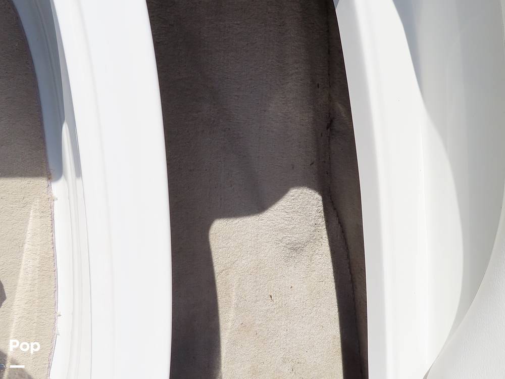 Slide: The Image of Crownline 220 EX 2008 - 12309119
