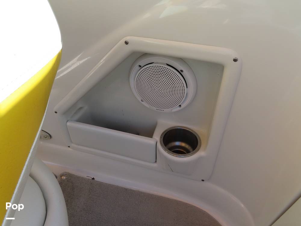 Slide: The Image of Crownline 220 EX 2008 - 12309133