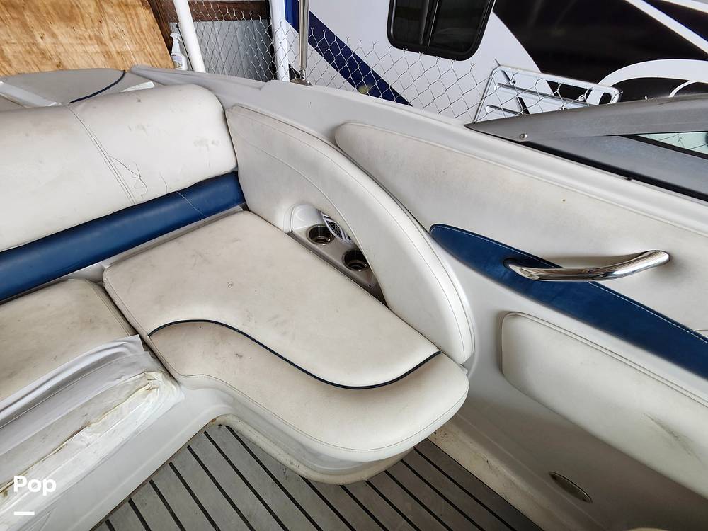 Slide: The Image of Crownline 230 LS 2006 - 13804595
