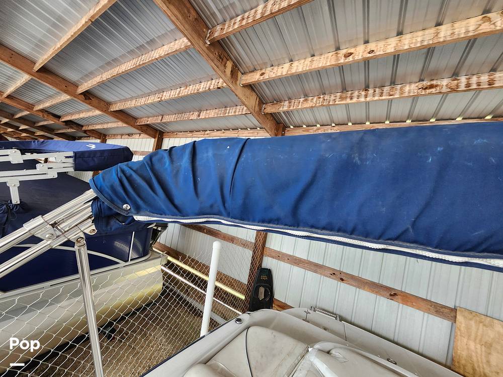 Slide: The Image of Crownline 230 LS 2006 - 13804689