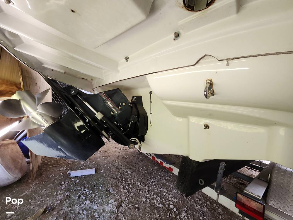 Slide: The Image of Crownline 230 LS 2006 - 13804708