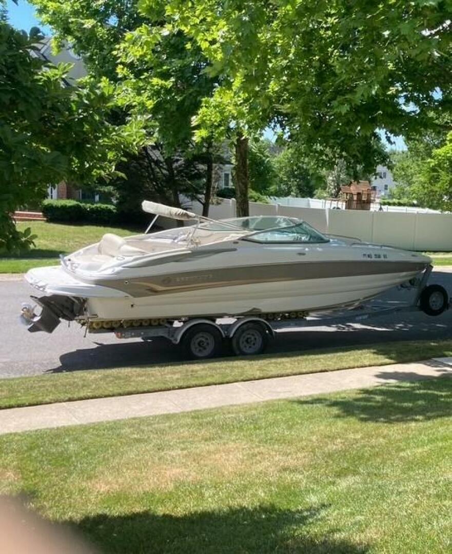 Slide: The Image of Crownline 26 2006 - 5157852