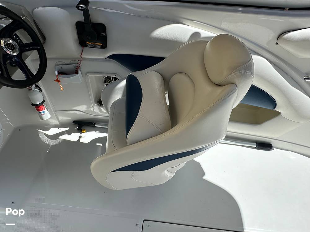 Slide: The Image of Crownline 260 LS 2007 - 14676029