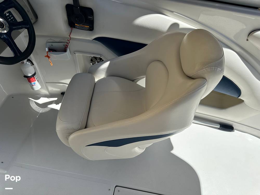 Slide: The Image of Crownline 260 LS 2007 - 14676030