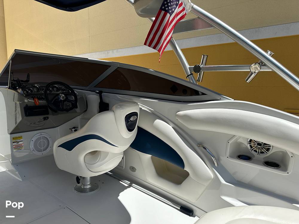 Slide: The Image of Crownline 260 LS 2007 - 14676050