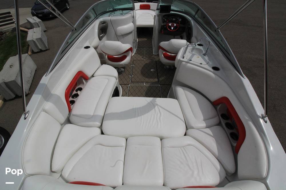 Slide: The Image of Crownline 270 2005 - 15362126