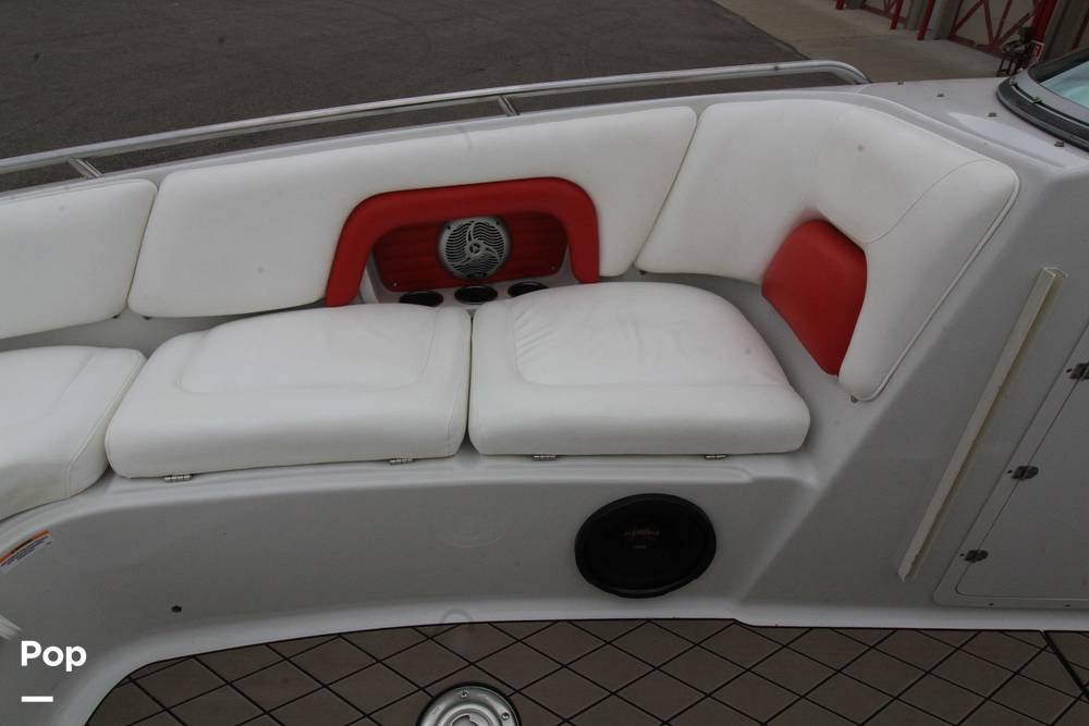 Slide: The Image of Crownline 270 2005 - 15362149