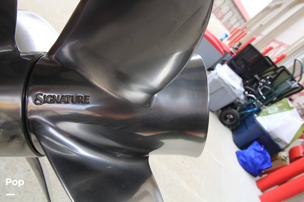 Slide: The Image of Crownline 270 2005 - 15362161