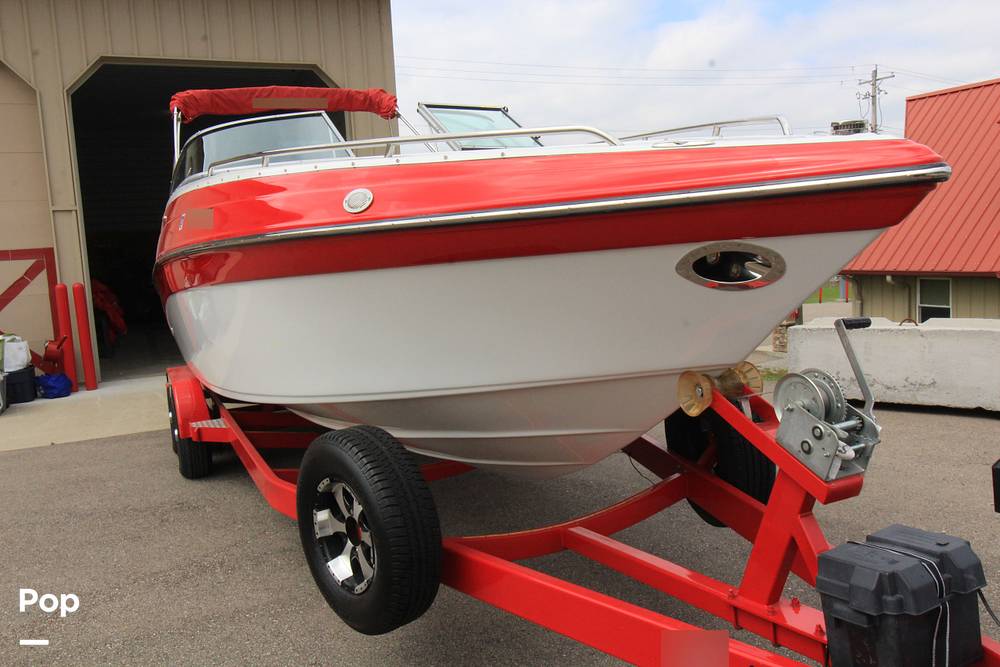 Slide: The Image of Crownline 270 2005 - 15362170