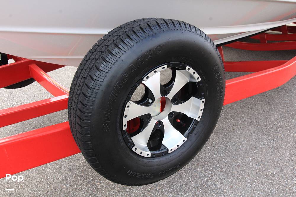 Slide: The Image of Spare Tire Kit - 15362188