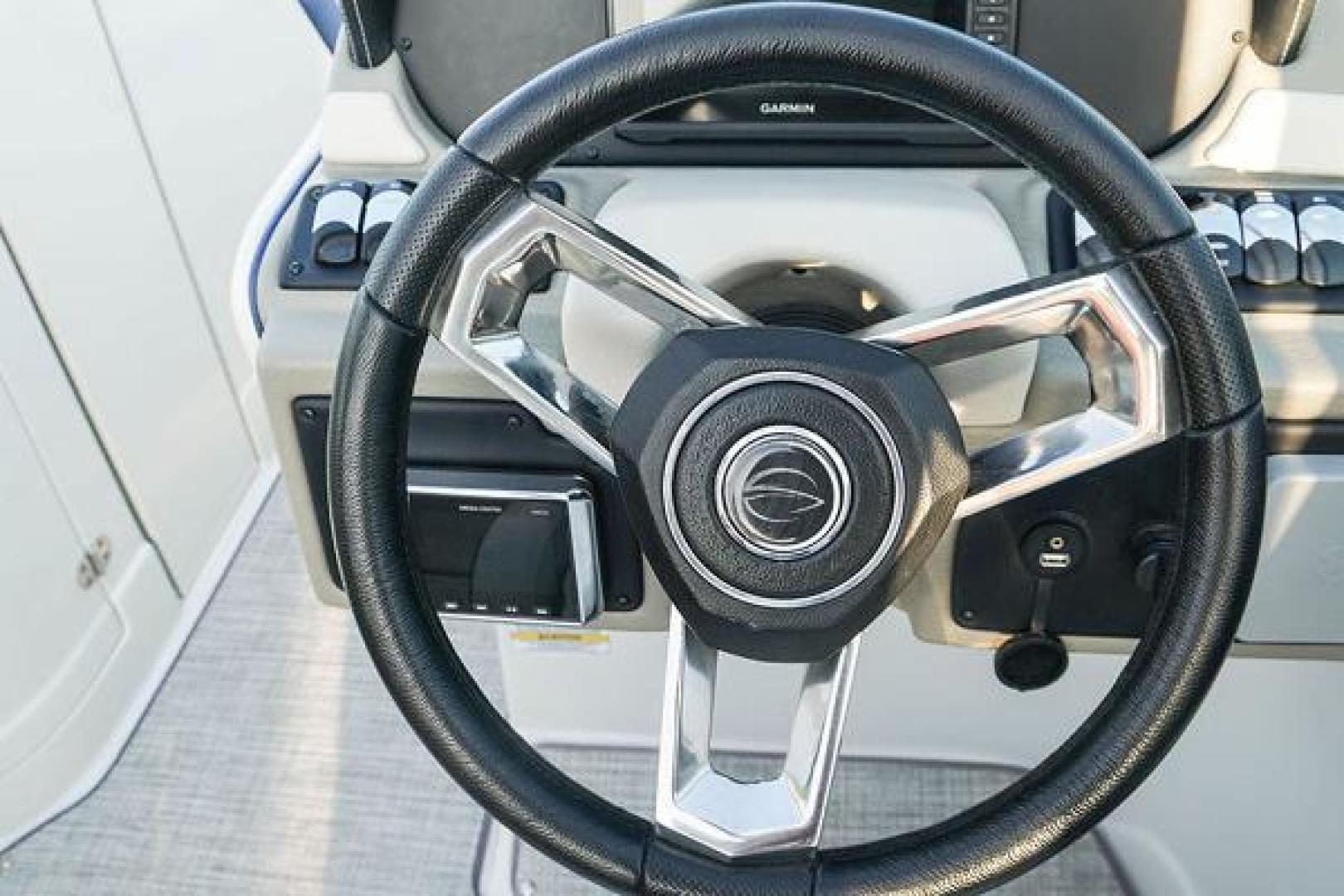 Slide: The Image of Manufacturer Provided Image - 1530584
