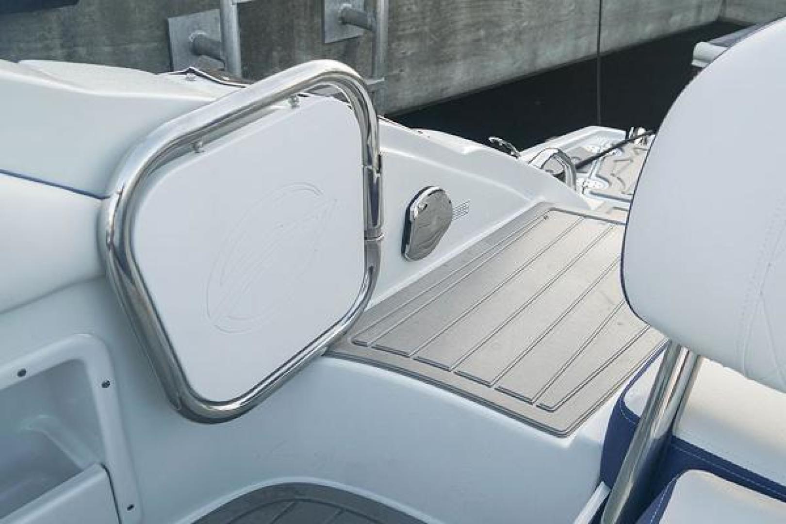 Slide: The Image of Manufacturer Provided Image - 1530590