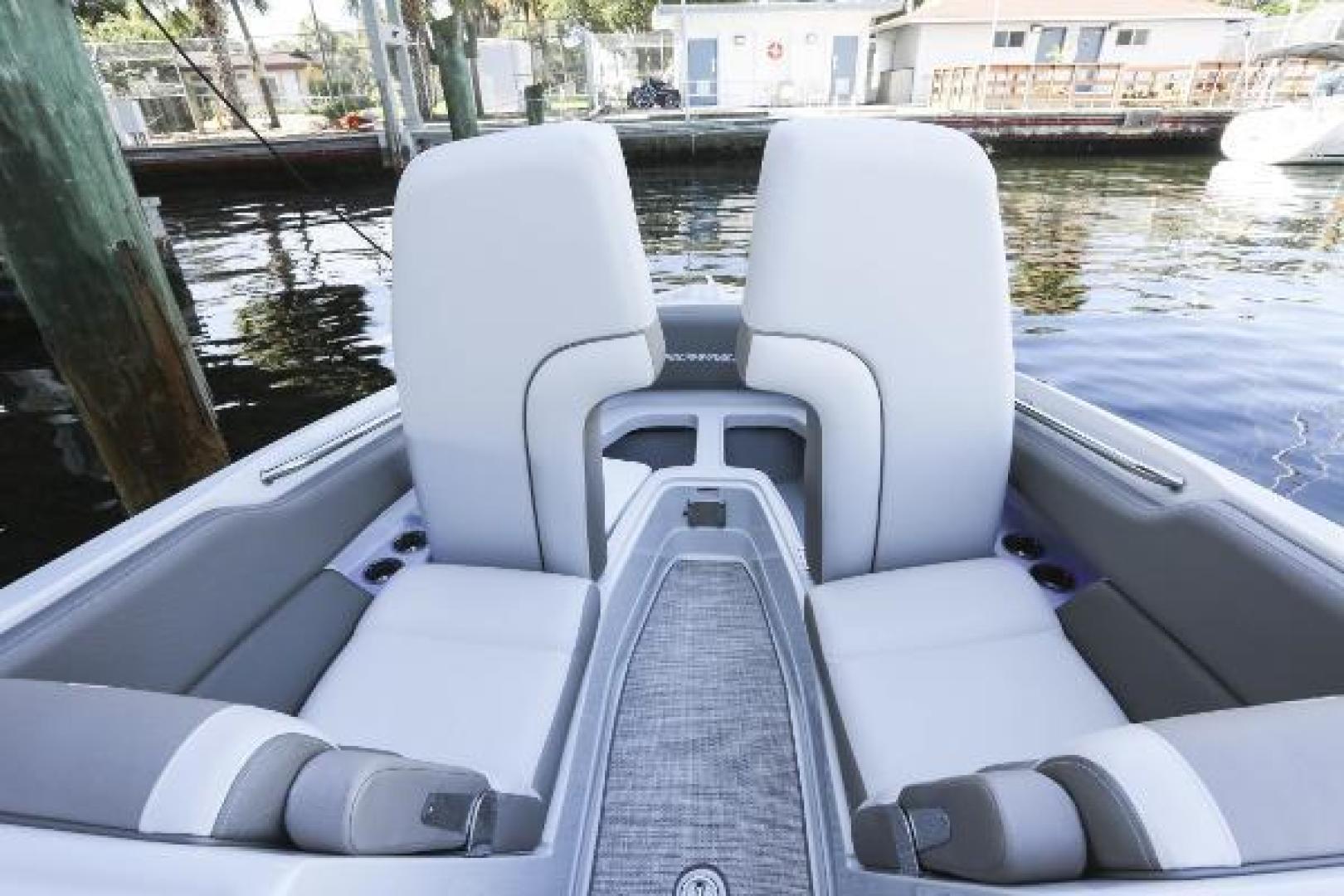 Slide: The Image of Crownline 280 XSS 2023 - 1522409