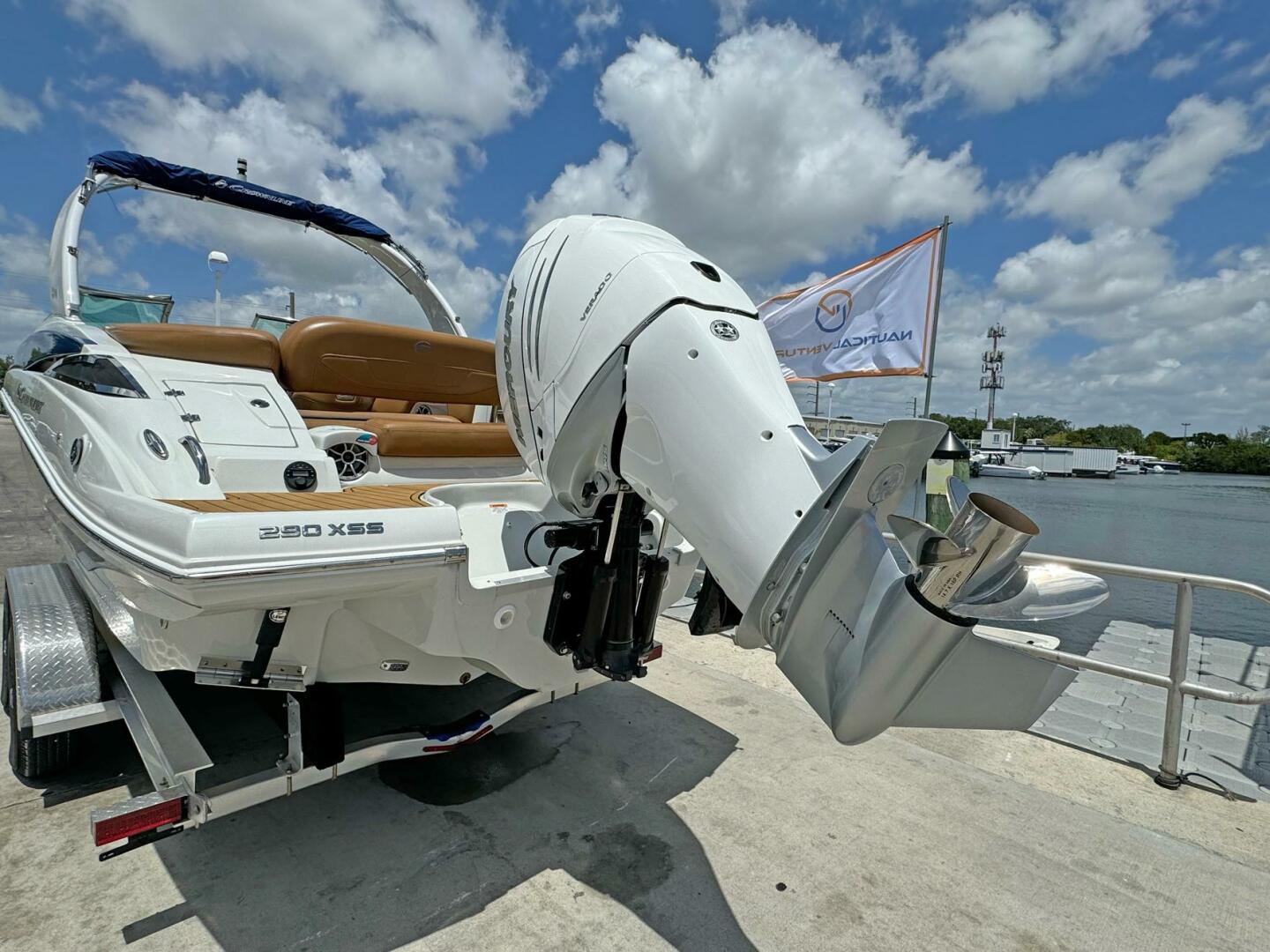 Slide: The Image of Crownline 290 XSS 2024 - 5384074