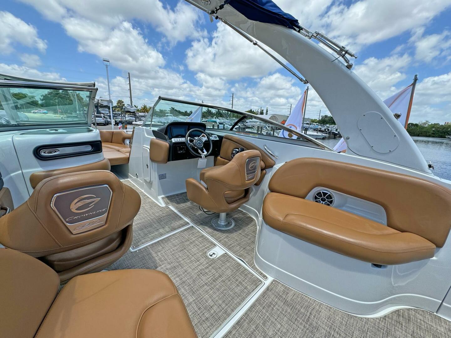 Slide: The Image of Crownline 290 XSS 2024 - 5384082