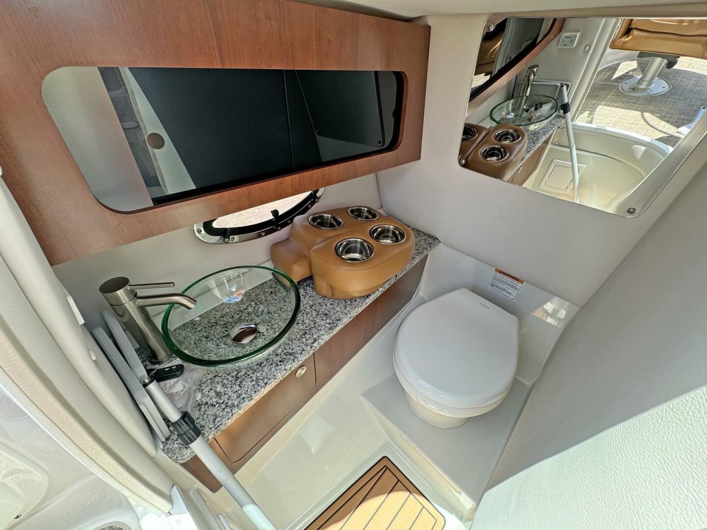 Slide: The Image of Crownline 290 XSS 2024 - 5384085