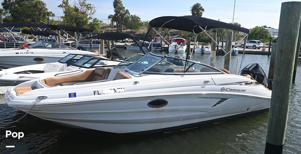 Slide: The Image of Crownline E235 XS 2023 - 15378708
