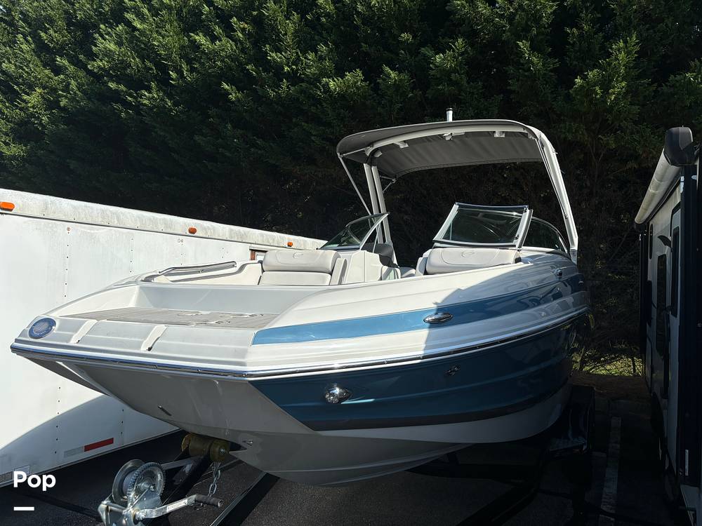 Slide: The Image of Crownline E255 2022 - 14789376