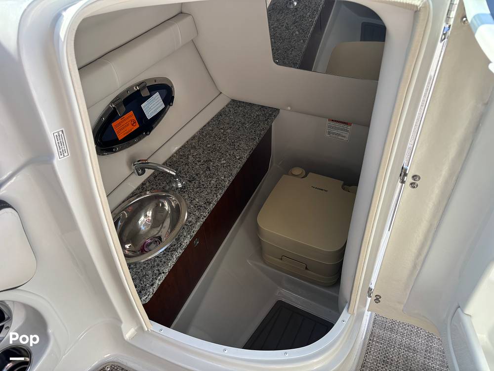 Slide: The Image of Crownline E255 2022 - 14789412