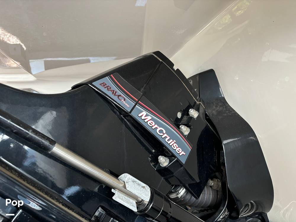Slide: The Image of Crownline E255 2022 - 14789464