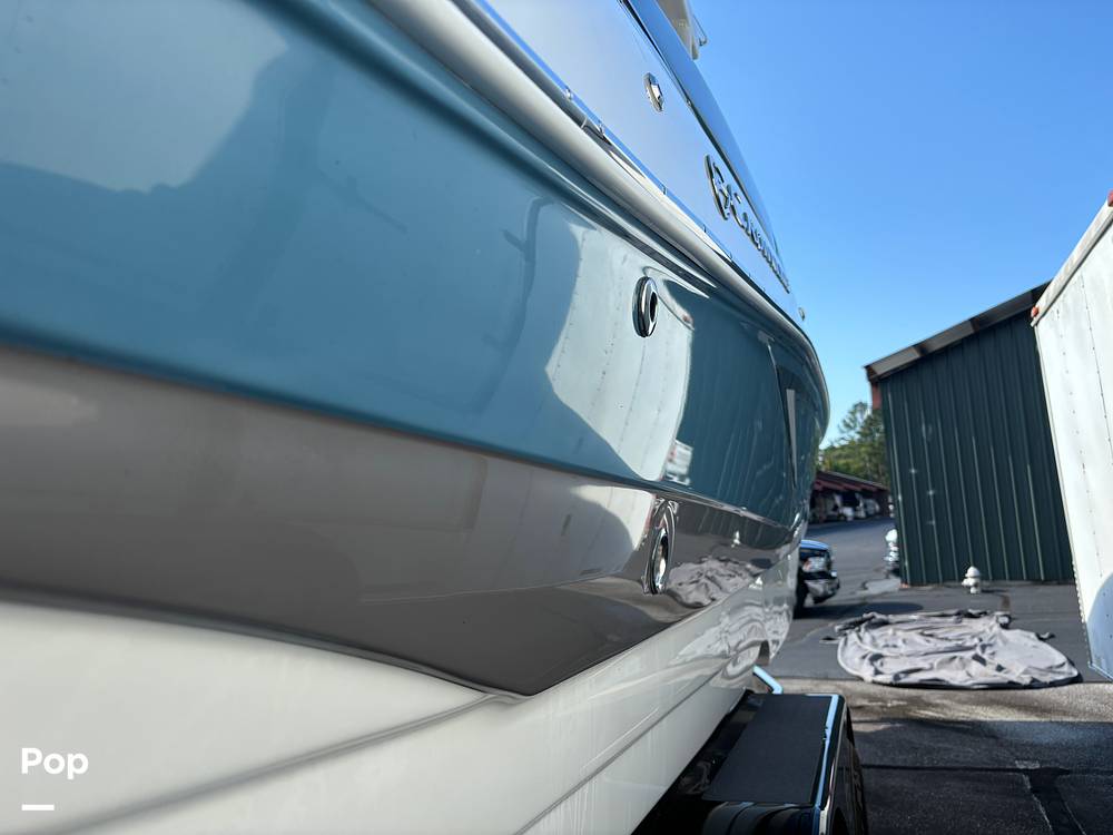 Slide: The Image of Crownline E255 2022 - 14789466