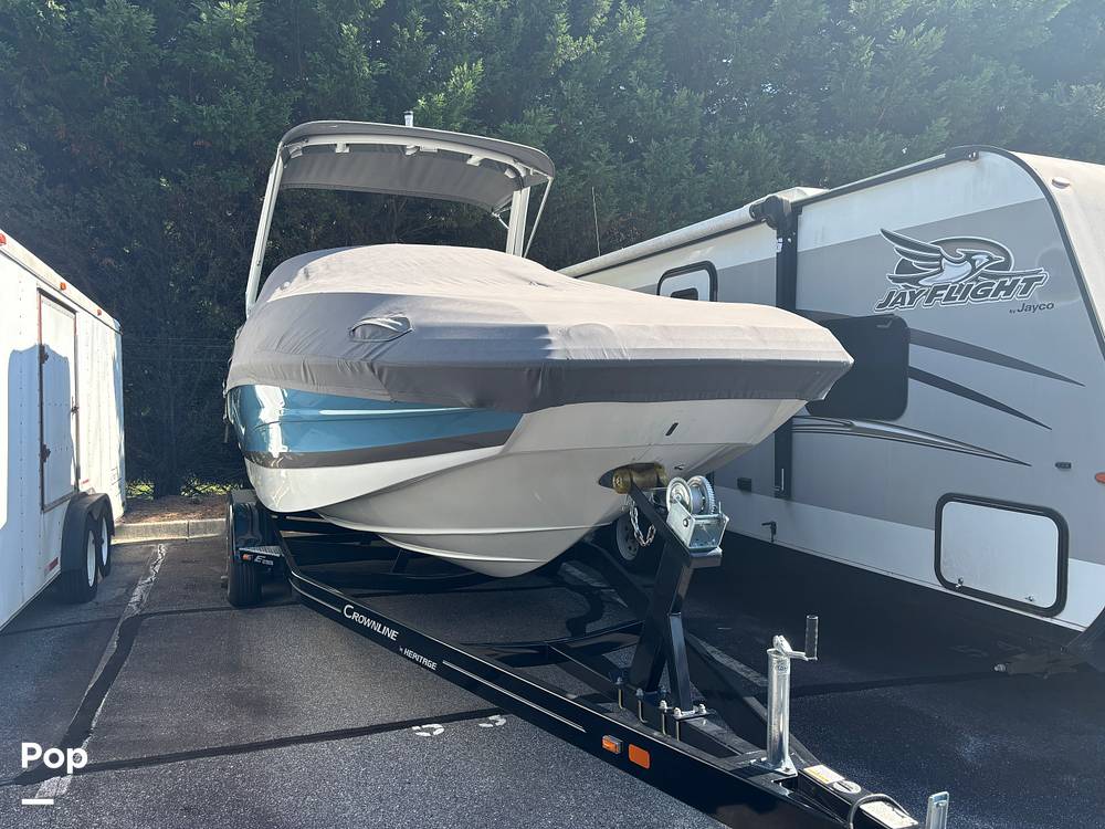 Slide: The Image of Crownline E255 2022 - 14789477
