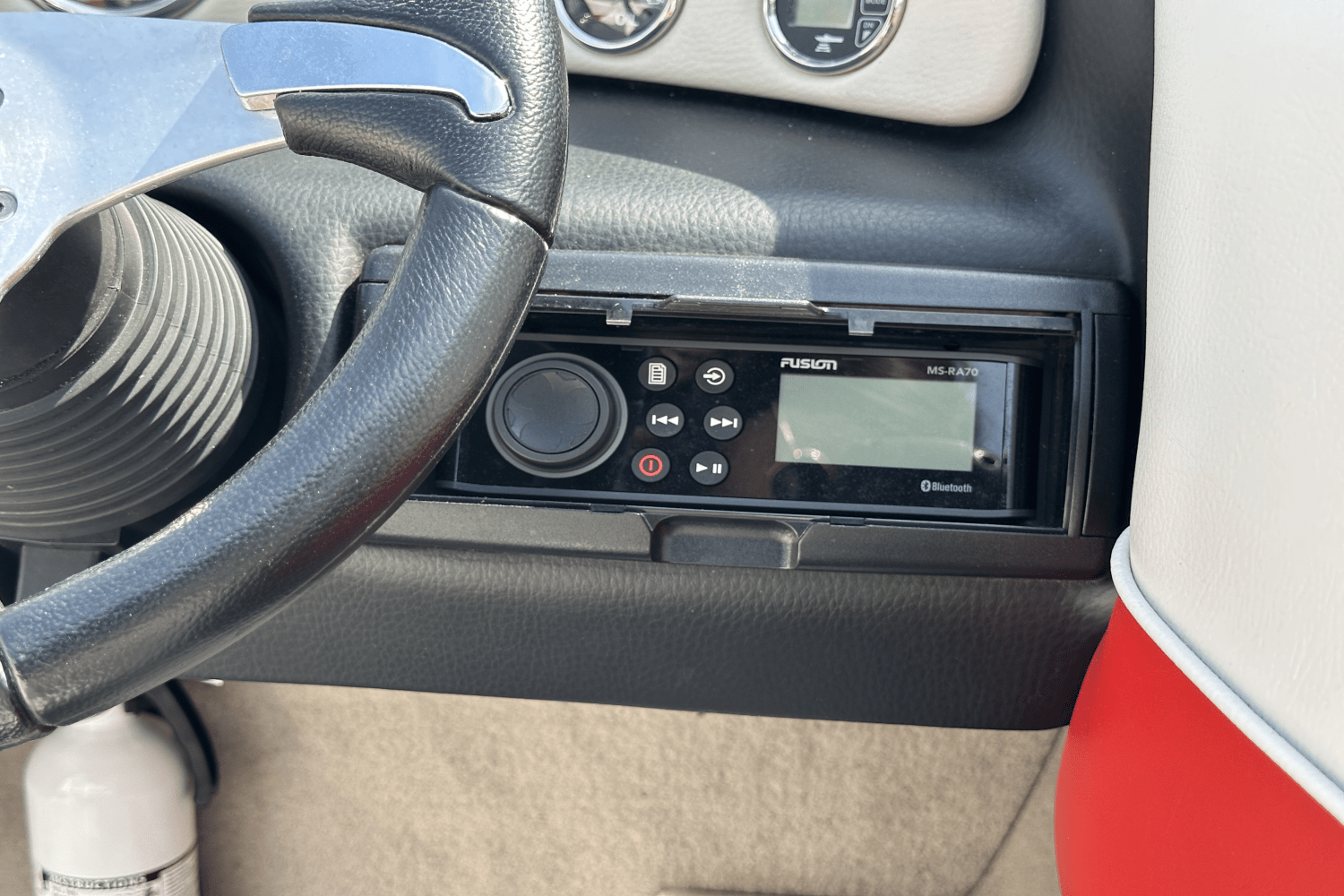 Slide: The Image of Crownline Boats 195SS 2012 - 12