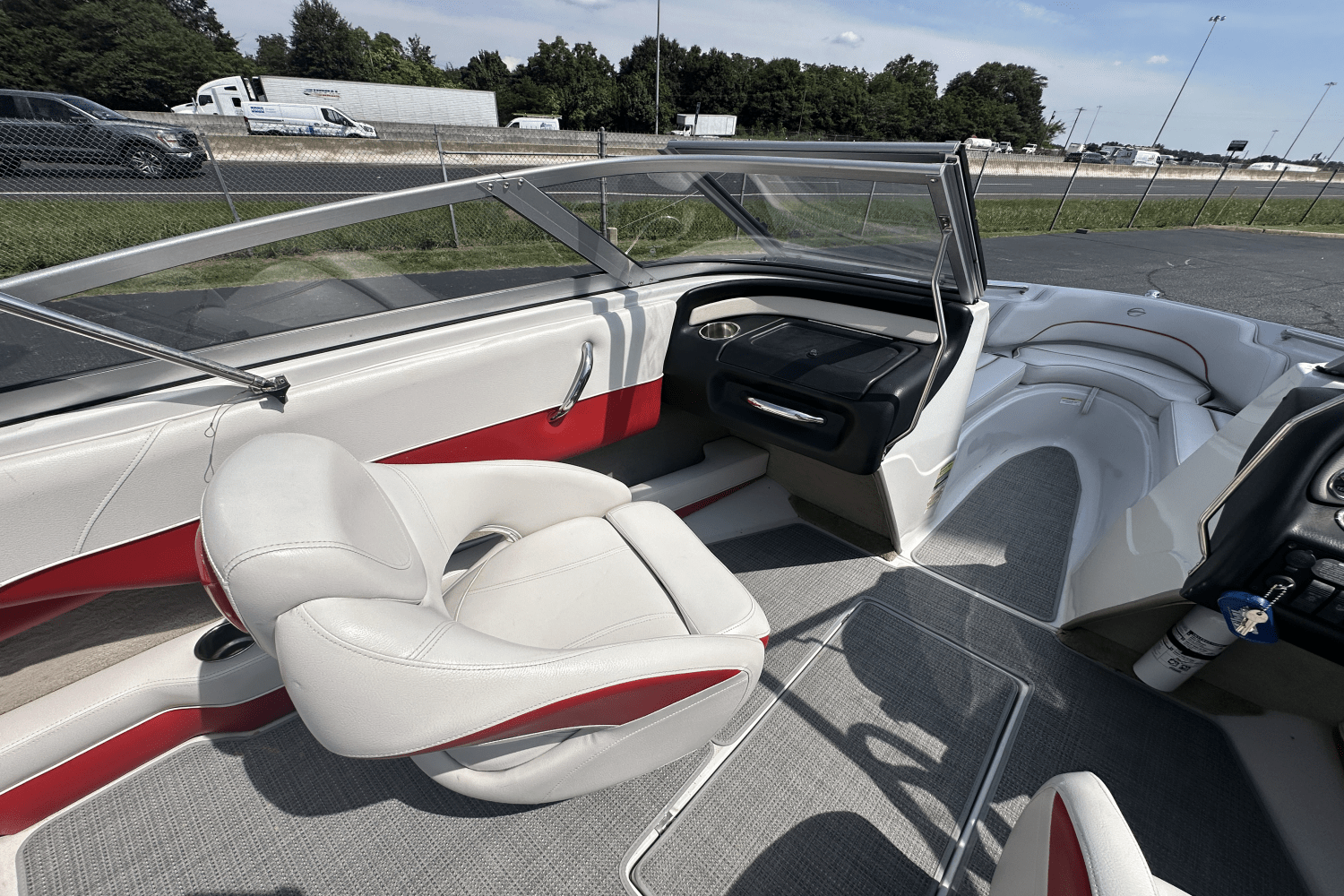 Slide: The Image of Crownline Boats 195SS 2012 - 8
