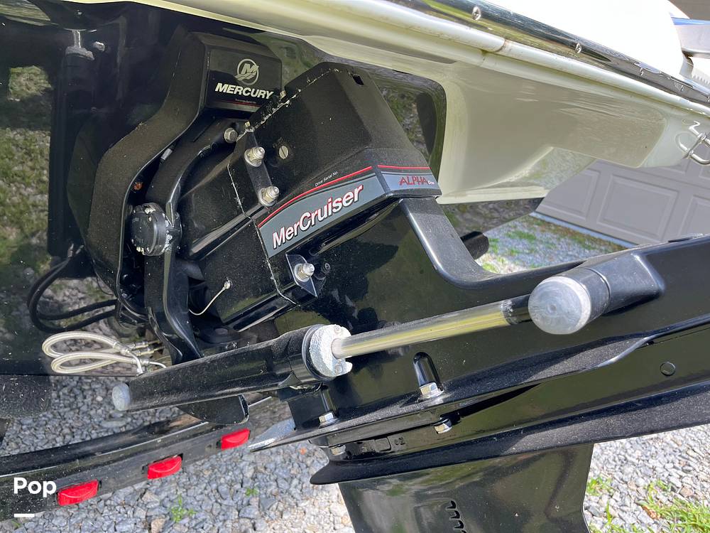 Slide: The Image of Crownline Boats 195 SS 2016 - 12720653