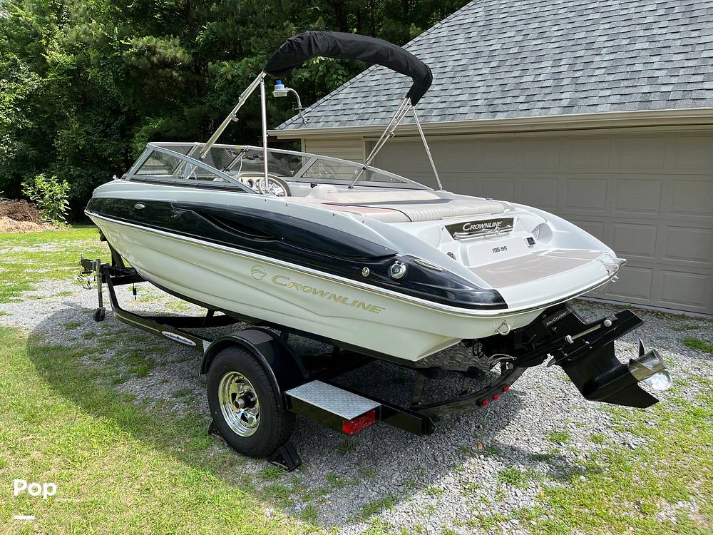 Slide: The Image of Crownline Boats 195 SS 2016 - 12720629
