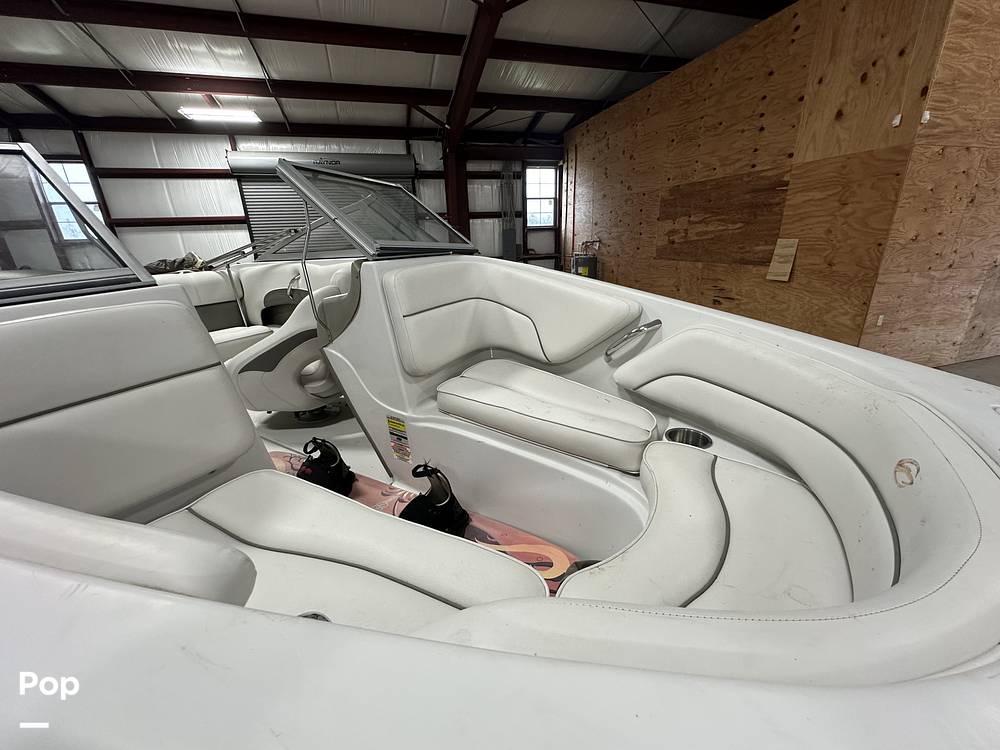 Slide: The Image of Bow Seating - 15114657