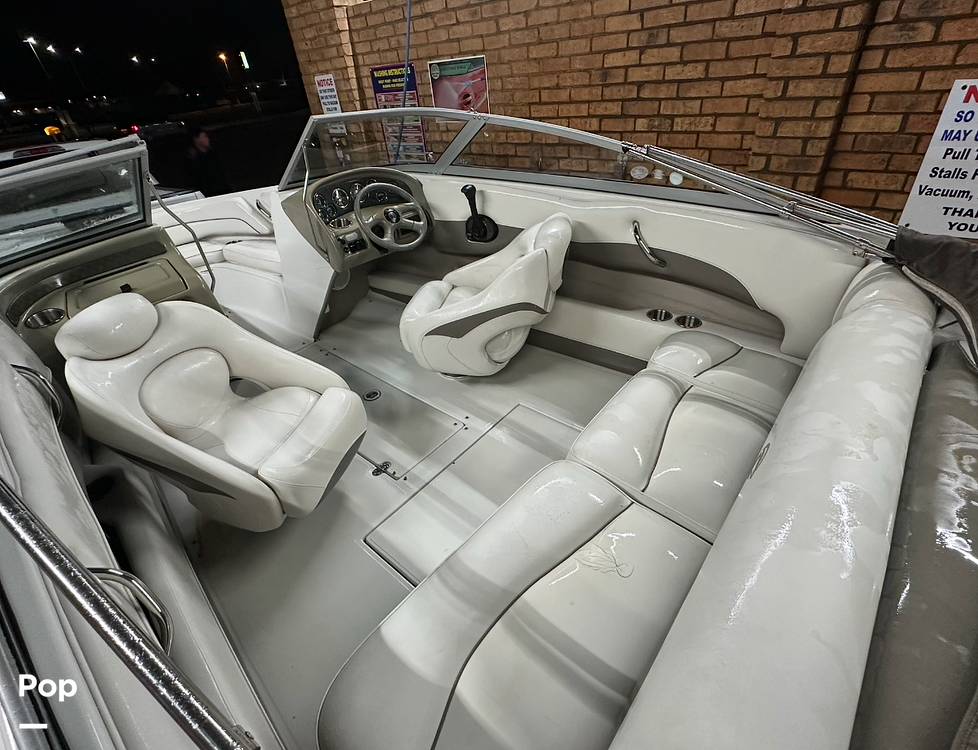 Slide: The Image of Passenger Seat - 15114666